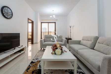 2 Bedroom Flat for Rent in Dubai Sports City, Dubai - Spacious | Mid Floor | Furnished | Close to Exit
