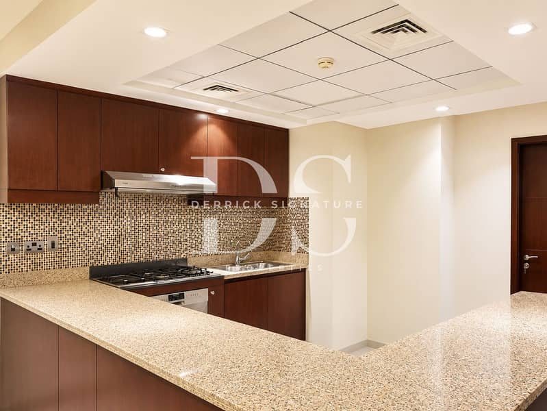 12 10. Kitchen. jpg