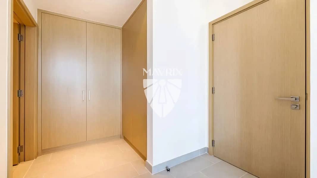 8 Image 8