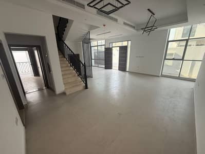 5 Bedroom Villa for Rent in Hoshi, Sharjah - WhatsApp Image 2026-06-20 at 4.34. 43 PM. jpeg 5 Bedroom Villa for Rent in Hoshi, Sharjah - WhatsApp Image 2026-06-20 at 4.34. 43 PM. jpeg