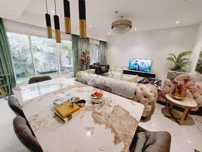 3 habitaciones Townhouse para en Alquiler en Jumeirah Village Triangle (JVT), Dubai - Casa adosada en Jumeirah Village Triangle (JVT)，JVT District 5, 3 dormitorios, 200000 AED - 15727558
