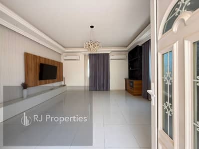 4 habitaciones Villa para en Alquiler en Hoshi, Sharjah - 1000511831. jpg 4 habitaciones Villa para en Alquiler en Hoshi, Sharjah - 1000511831. jpg