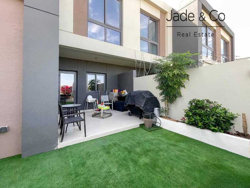 Community Expert | Single Row | Genuine listing Community Expert | Single Row | Genuine listing