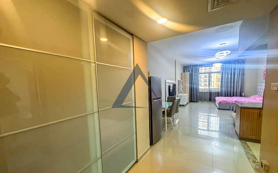 5 Property Image