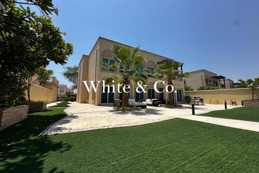 Fully Upgraded | Landscaped | Exclusive Fully Upgraded | Landscaped | Exclusive