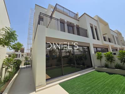 5 Schlafzimmer Townhouse zum zum Verkauf in DAMAC Lagoons, Dubai - WhatsApp Image 2026-07-06 at 1.17. 05 PM. jpeg 5 Schlafzimmer Townhouse zum zum Verkauf in DAMAC Lagoons, Dubai - WhatsApp Image 2026-07-06 at 1.17. 05 PM. jpeg