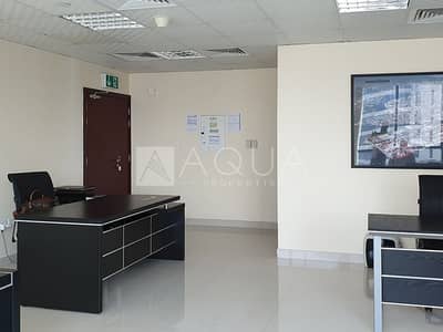 Higher Floor / Fitted Office / Lake View Higher Floor / Fitted Office / Lake View