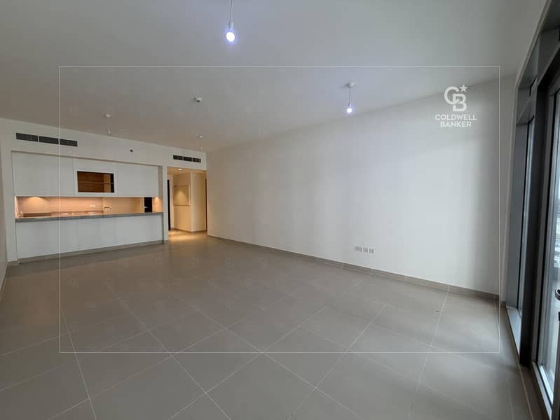 Ready to Move in | Large and Spacious Layout Ready to Move in | Large and Spacious Layout