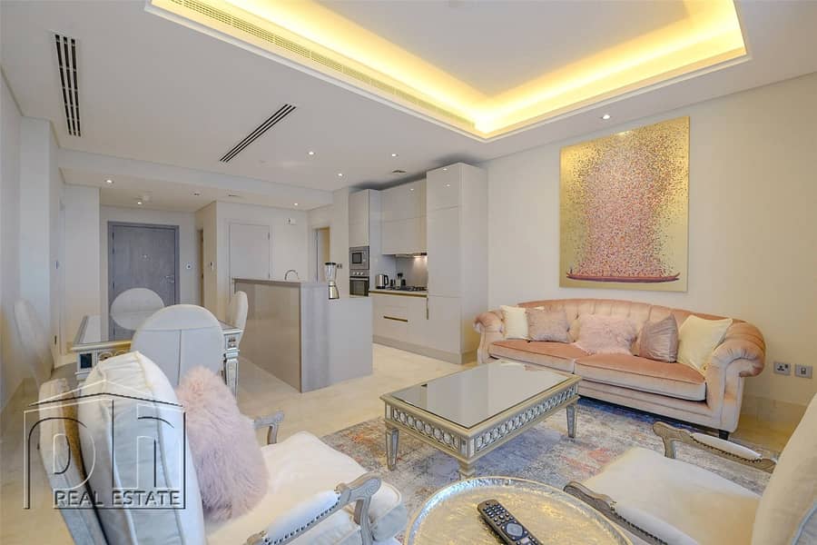 NEW Gorgeous 2 Bedroom | Full Sea View