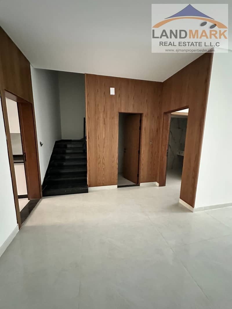 8 3ba880e8-57dc-4ef4-bc6f-d2abca3a4c79. jpg