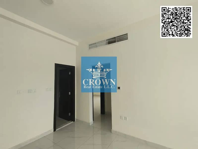 2 845502303-1066x800. webp