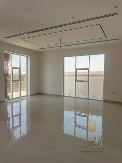 5 Camere Villa in Vendita a Muzairah, Sharjah - WhatsApp Image 2026-07-06 at 10.40. 27 AM (3). jpeg 5 Camere Villa in Vendita a Muzairah, Sharjah - WhatsApp Image 2026-07-06 at 10.40. 27 AM (3). jpeg
