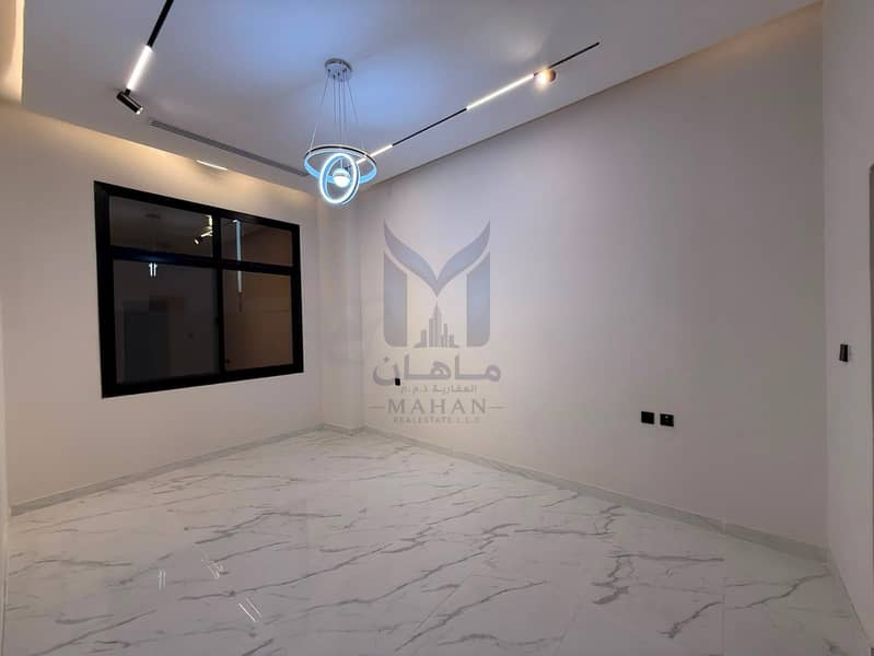 13 1000543559. jpg