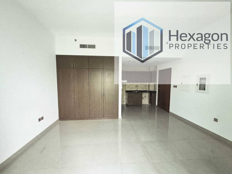 5 3d580706-0882-4020-b4b9-b999fc14443d. jpg