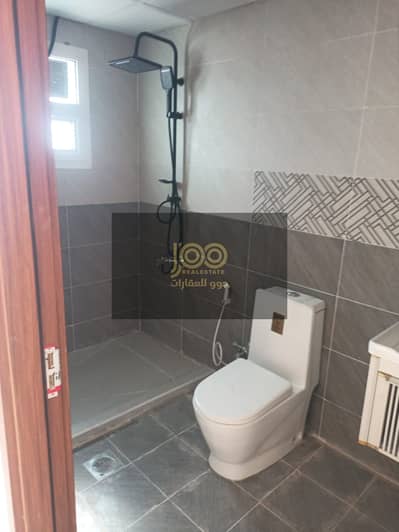 2 Bedroom Flat for Rent in King Faisal Street, Umm Al Quwain - WhatsApp Image 2026-07-06 at 20.40. 38 (1). jpeg 2 Bedroom Flat for Rent in King Faisal Street, Umm Al Quwain - WhatsApp Image 2026-07-06 at 20.40. 38 (1). jpeg