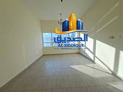 2 habitaciones Apartamento para en Alquiler en Al Khan, Sharjah - 193866. jpg