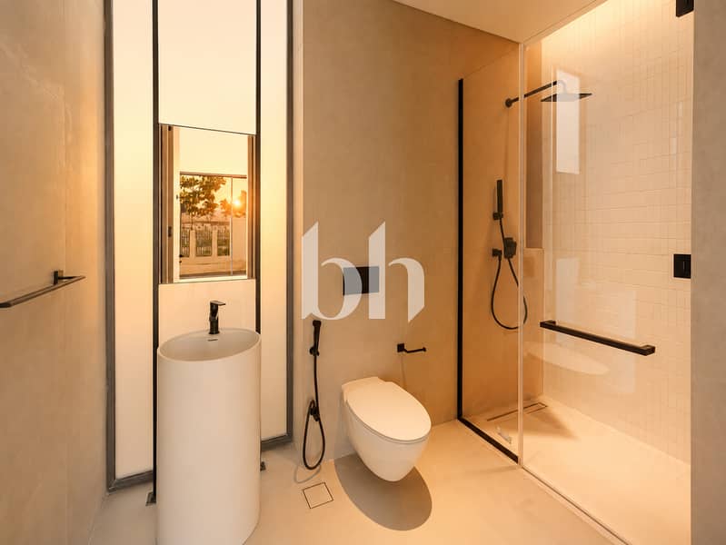 8 images image img