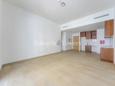 1 Bedroom Flat for Rent in Jumeirah, Dubai - Vacant | Spacious 1BR | Prime Waterfront Living 1 Bedroom Flat for Rent in Jumeirah, Dubai - Vacant | Spacious 1BR | Prime Waterfront Living
