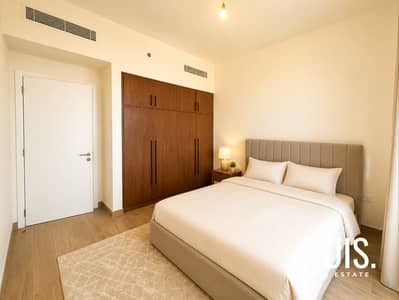 شقة 1 غرفة نوم للبيع في تاون سكوير، دبي - Bed enhanced 2. png