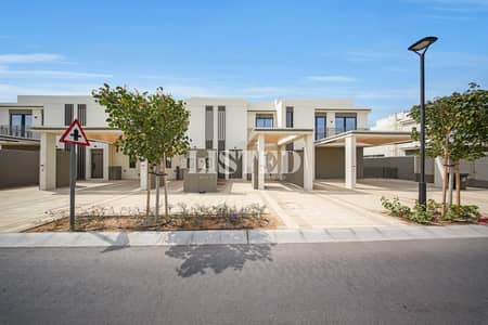 2 Bedroom Townhouse for Rent in Al Hamra Village, Ras Al Khaimah - Modern 2BR Townhouse | Ready Now | Falcon Island 2 Bedroom Townhouse for Rent in Al Hamra Village, Ras Al Khaimah - Modern 2BR Townhouse | Ready Now | Falcon Island