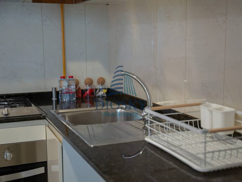10 Image 10