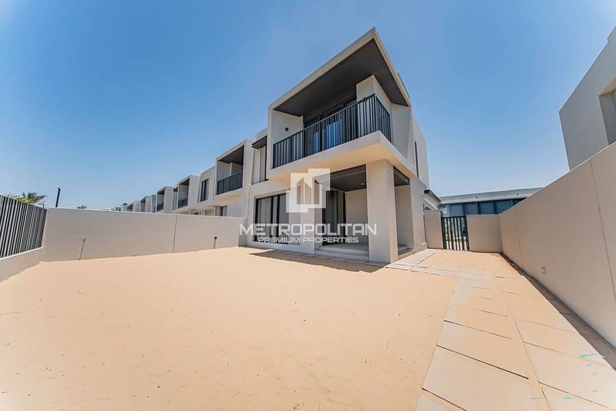 تاون هاوس في جبل علي فيلدج تاون هاوسز،قرية جبل علي،جبل علي 4 غرف 330000 درهم - 15736619 تاون هاوس في جبل علي فيلدج تاون هاوسز،قرية جبل علي،جبل علي 4 غرف 330000 درهم - 15736619