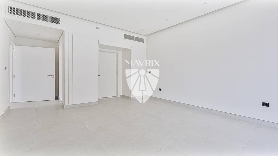 7 Image 7