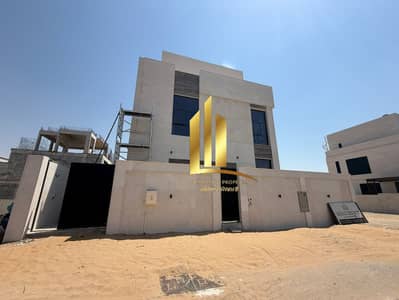 5 Bedroom Villa for Sale in Hoshi, Sharjah - 1485695f-eb0f-441c-b7ba-2c6b09c11ebc. jpg 5 Bedroom Villa for Sale in Hoshi, Sharjah - 1485695f-eb0f-441c-b7ba-2c6b09c11ebc. jpg
