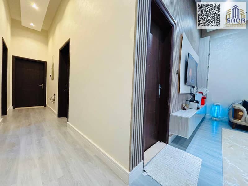18 ef48db19-2204-4bd2-8e2a-f1aa60679ee5. jpg