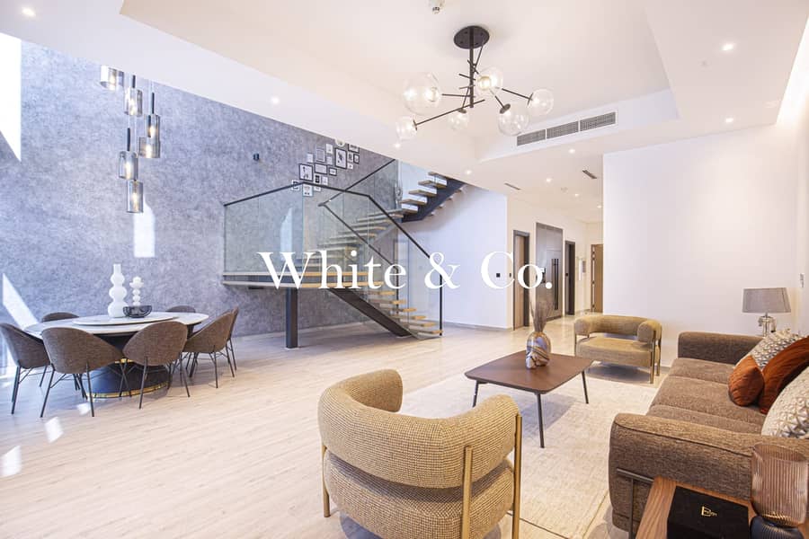 Spacious Family Home | Vacant | Elevator Spacious Family Home | Vacant | Elevator