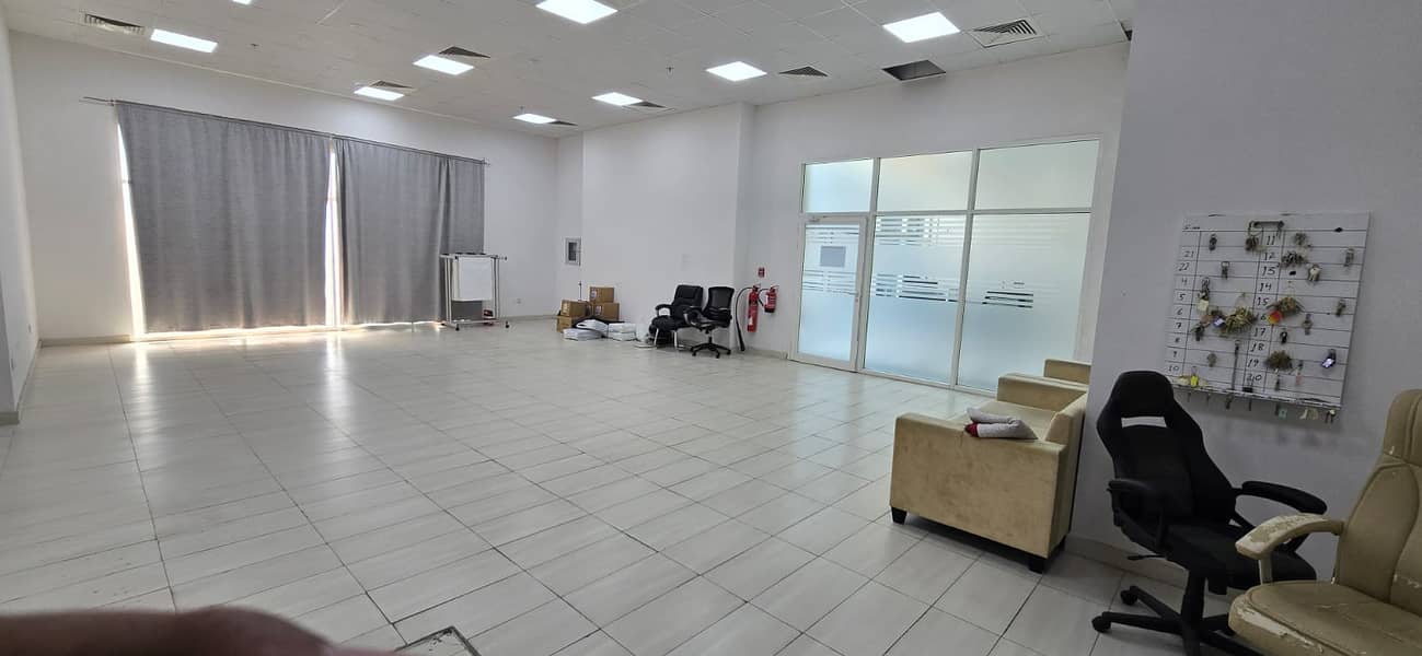 11 Office Pic3. jpeg
