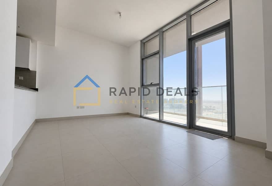 Vacant 1BR Apt on High-Floor with Community View Vacant 1BR Apt on High-Floor with Community View