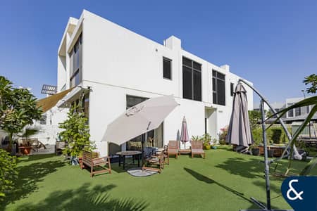 6 Bedroom Villa for Sale in DAMAC Hills 2 (Akoya by DAMAC), Dubai - 6 B+M | VOT Largest Plot Size | Single Row 6 Bedroom Villa for Sale in DAMAC Hills 2 (Akoya by DAMAC), Dubai - 6 B+M | VOT Largest Plot Size | Single Row