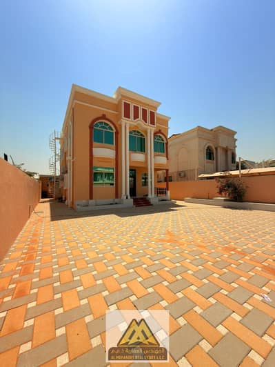 Villa de 7 chambres à à louer à Al Rawda, Ajman - WhatsApp Image 2026-05-19 at 12.17. 51 (1). jpeg Villa de 7 chambres à à louer à Al Rawda, Ajman - WhatsApp Image 2026-05-19 at 12.17. 51 (1). jpeg
