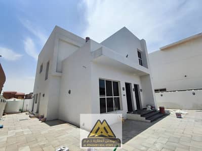 Villa de 4 chambres à à louer à Al Rawda, Ajman - c553642d-e6f3-44cc-ac3b-e4a61452ba54. jpg Villa de 4 chambres à à louer à Al Rawda, Ajman - c553642d-e6f3-44cc-ac3b-e4a61452ba54. jpg