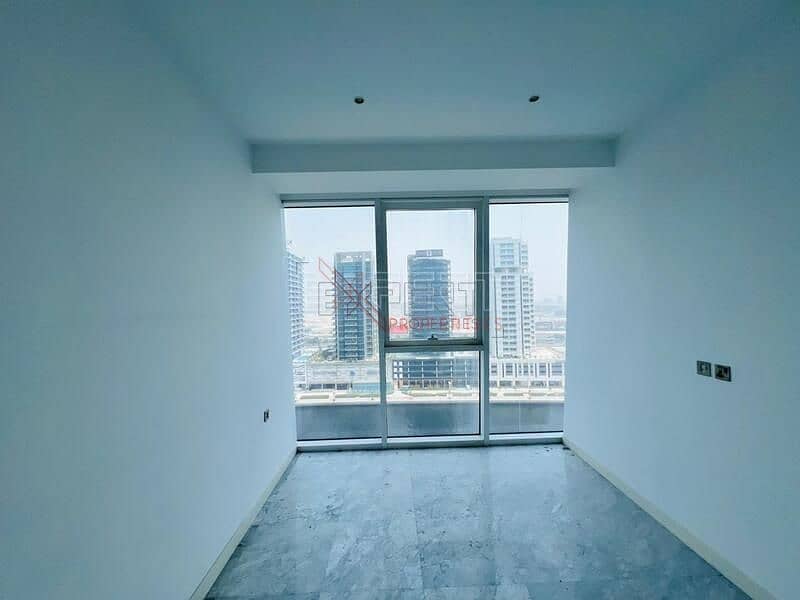 6 Image 6