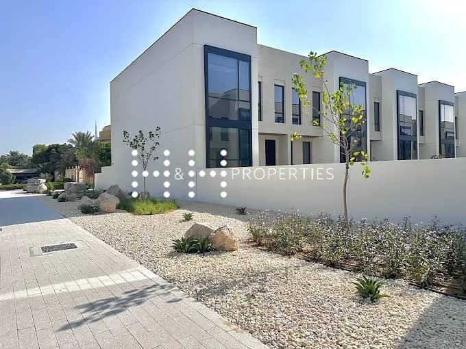Modern & Contemporary Design | Private Compound Modern & Contemporary Design | Private Compound