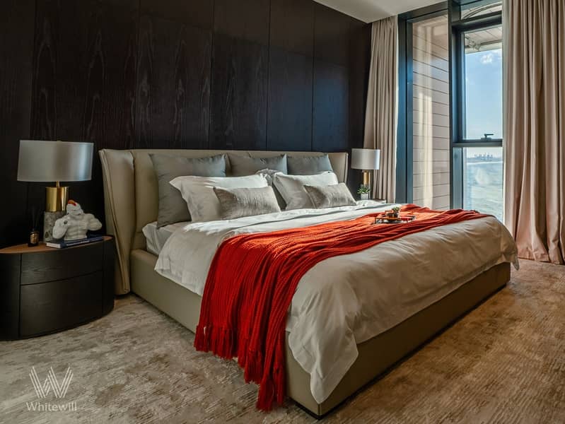12 Master bedroom. jpg