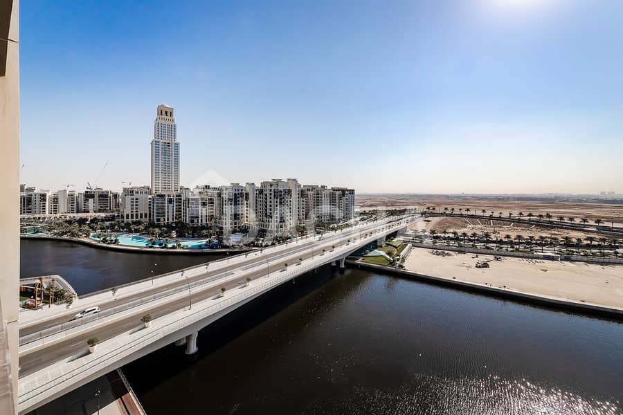 Corner Unit | Mid floor | Water View Corner Unit | Mid floor | Water View