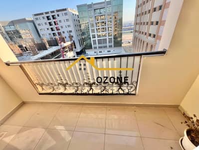 3 habitaciones Apartamento para en Alquiler en Muwaileh Commercial, Sharjah - 1000210189. jpg