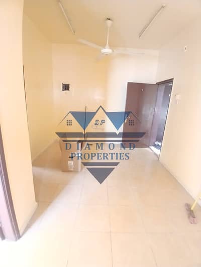 1 habitación Apartamento para en Alquiler en Industrial Area, Sharjah - 50742. jpg