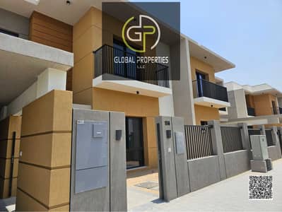 5 Camere Villa in Vendita a Al Amerah, Ajman - 4. jpg