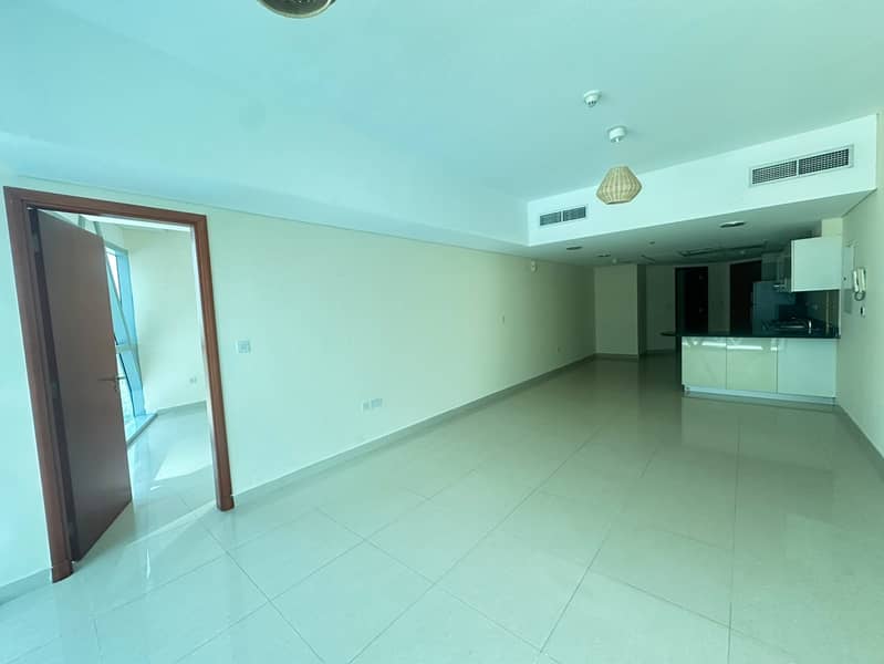 9 dd9f4e76-7795-4cab-ab76-a0fdba962ee0. jpg