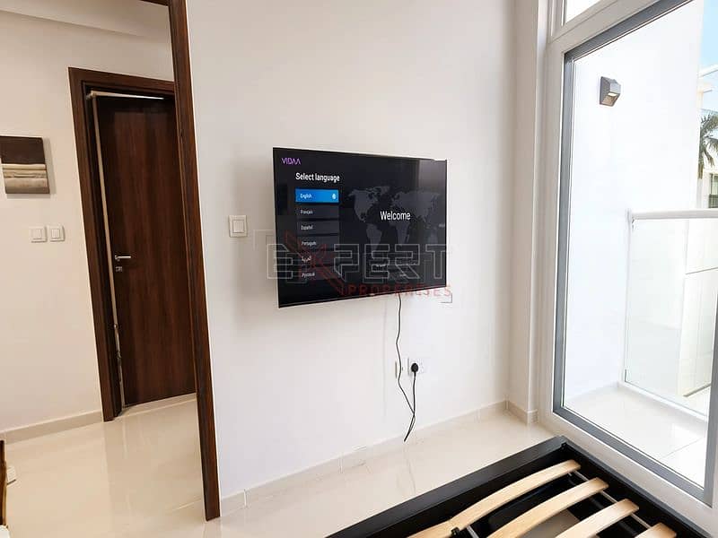 8 Image 8