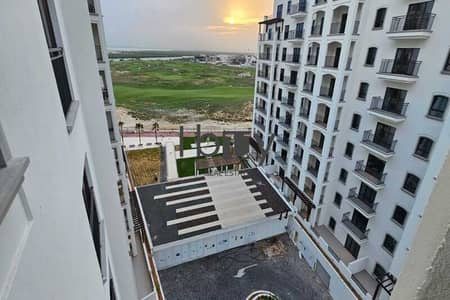 2 habitaciones Apartamento para en Alquiler en Yas Island, Abu Dhabi - Apartamento en Yas Island,Yas Golf Collection,Residences E, 2 dormitorios, 200000 AED - 15745227 2 habitaciones Apartamento para en Alquiler en Yas Island, Abu Dhabi - Apartamento en Yas Island,Yas Golf Collection,Residences E, 2 dormitorios, 200000 AED - 15745227