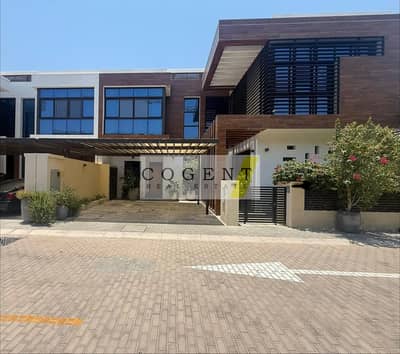 4 Slaapkamers Villa te Huur in Umm Suqeim, Dubai - WhatsApp Image 2026-07-07 at 17.00. 34. jpeg 4 Slaapkamers Villa te Huur in Umm Suqeim, Dubai - WhatsApp Image 2026-07-07 at 17.00. 34. jpeg
