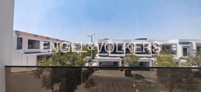4 Camere Townhouse in Vendita a Al Furjan, Dubai - Villetta a schiera a Al Furjan,Al Furjan West, 4 camere da letto, 5100000 AED - 15745919 4 Camere Townhouse in Vendita a Al Furjan, Dubai - Villetta a schiera a Al Furjan,Al Furjan West, 4 camere da letto, 5100000 AED - 15745919