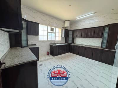 3 habitaciones Apartamento para en Alquiler en Al Falah City, Abu Dhabi - 31562f69-338c-47c1-b62d-cc824b5ffd74. jpeg 3 habitaciones Apartamento para en Alquiler en Al Falah City, Abu Dhabi - 31562f69-338c-47c1-b62d-cc824b5ffd74. jpeg