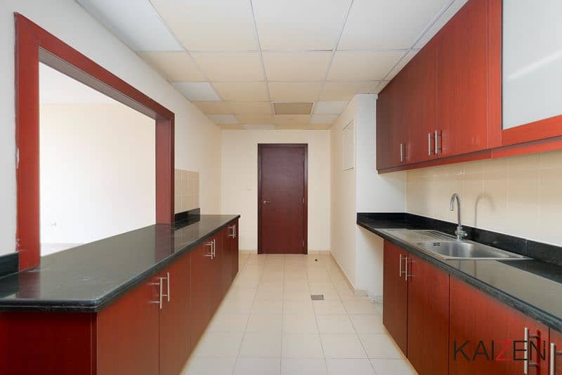 6 7R205008-Edit. jpg