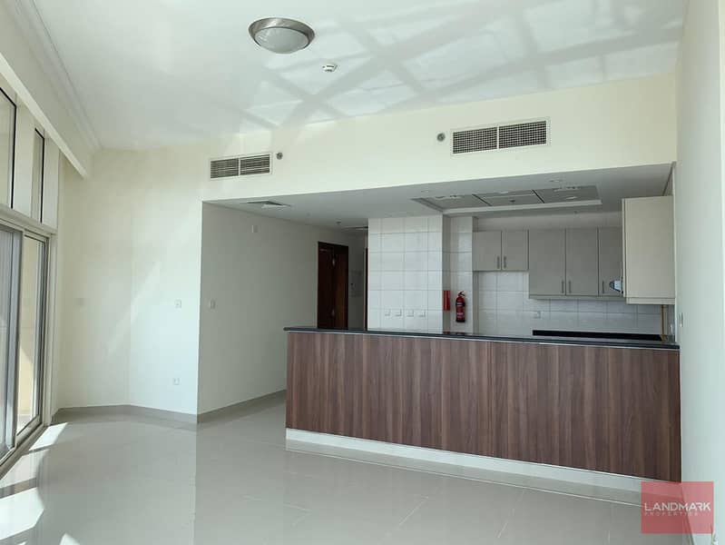 2 bd5883a0-91e4-4f54-aab3-acfe9a1efa75. jpg